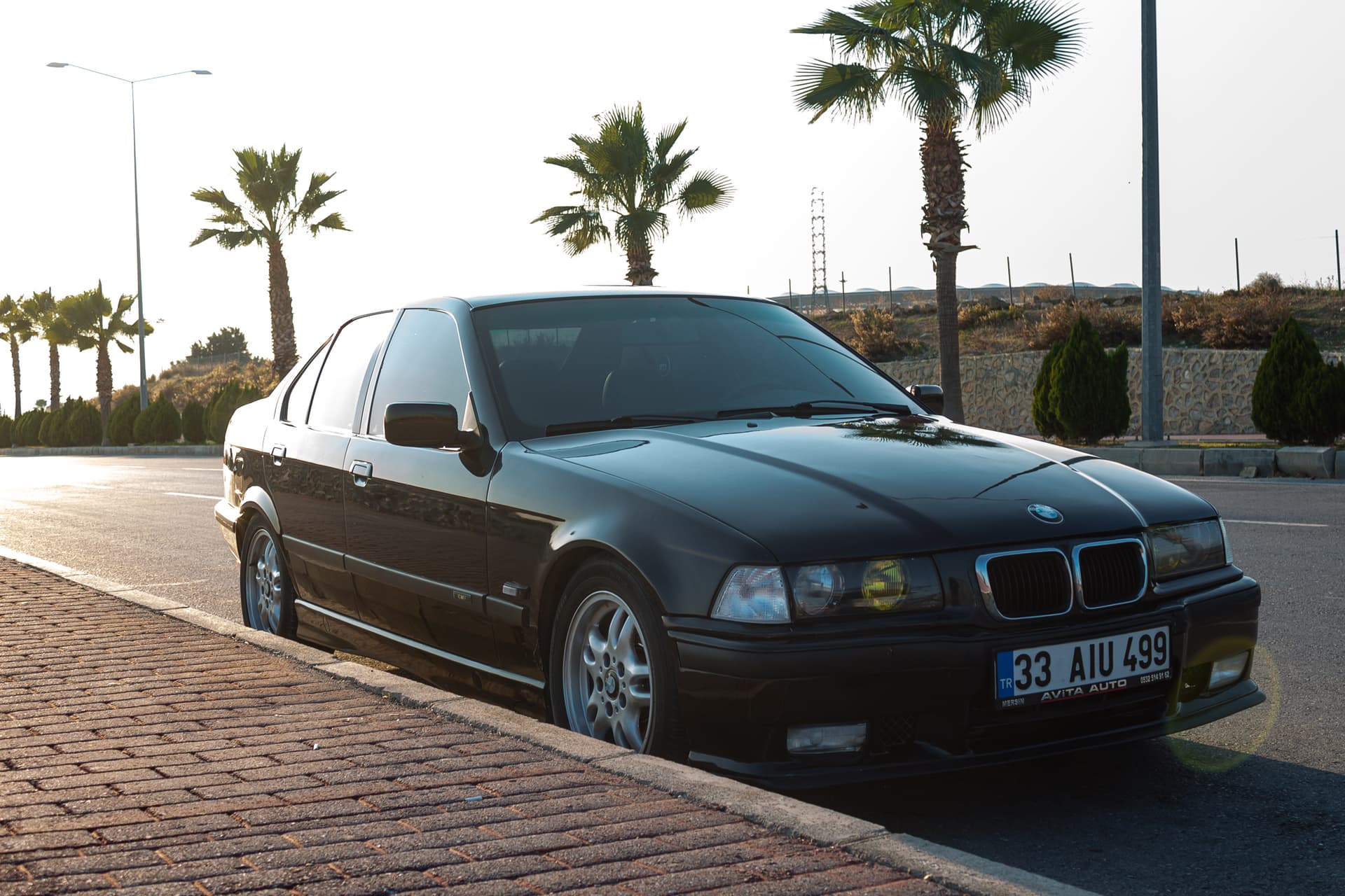 BMW E36 320i